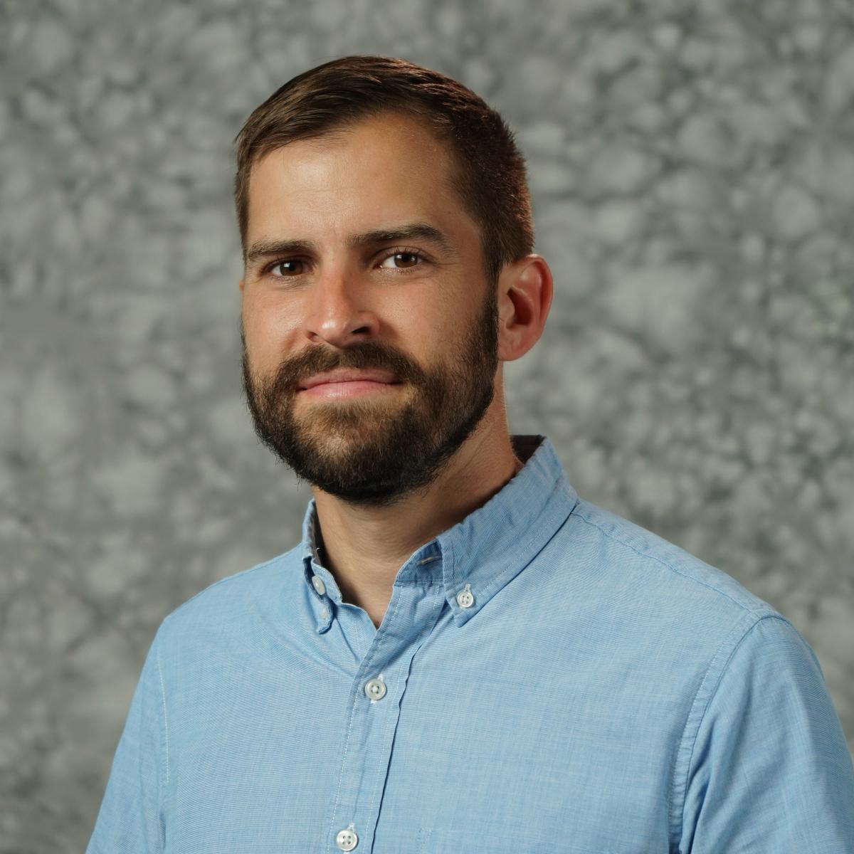 Headshot of Professor Mark Davenport