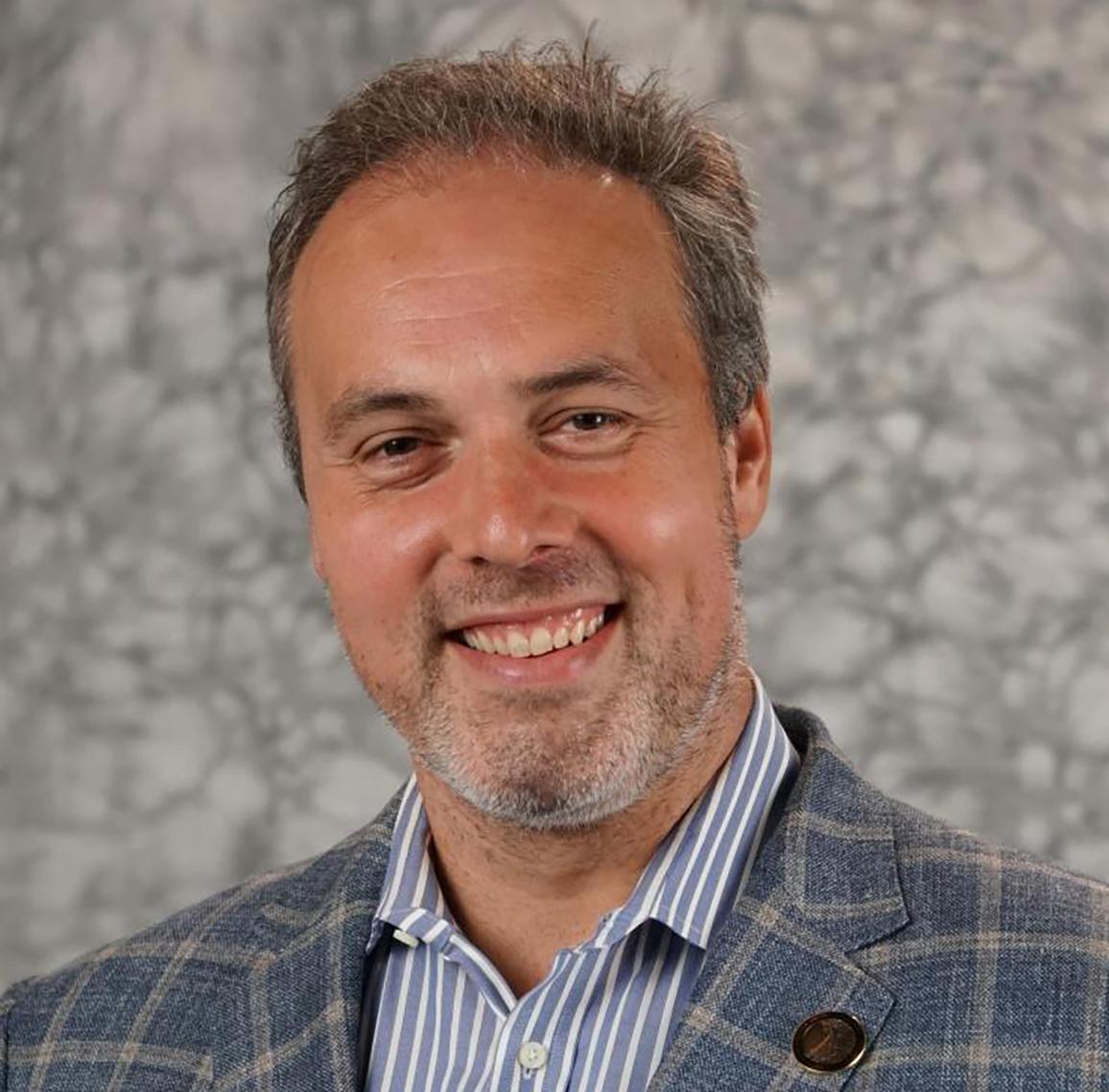 Head shot of Omer Inan